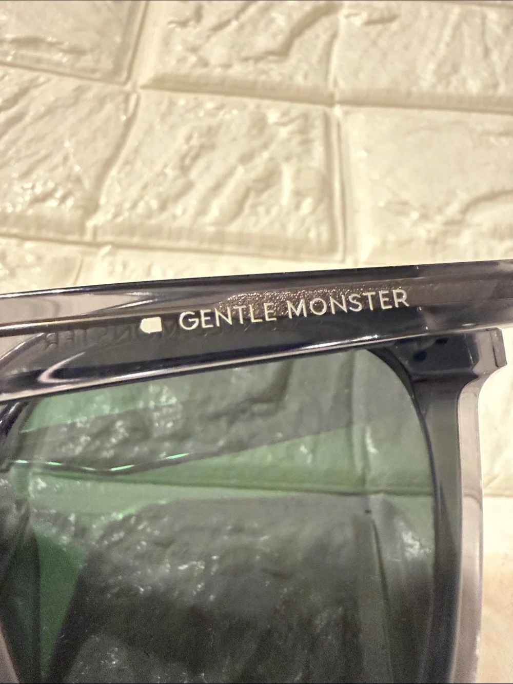 Gentle Monster Her Flatba Sunglasses